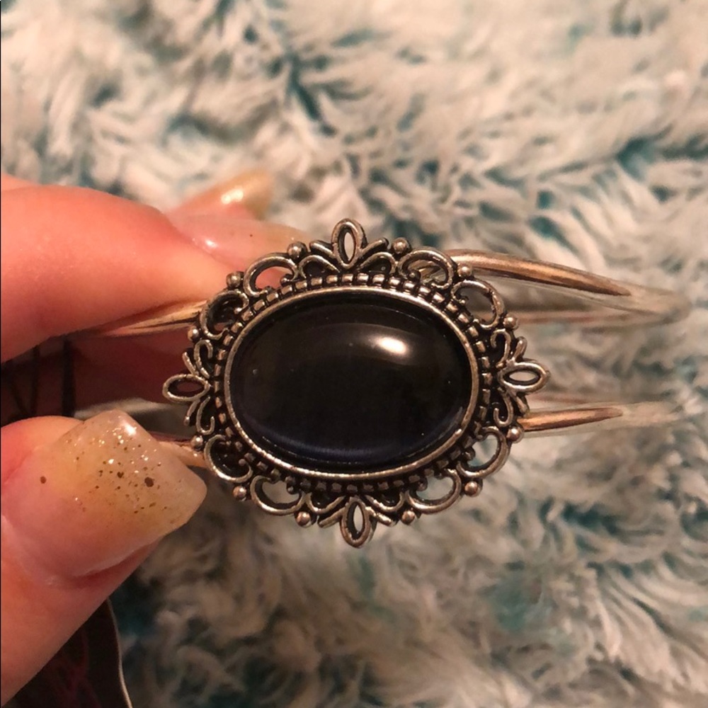 Bracelet - Picture 4 of 4